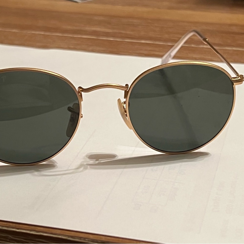 Ray Ban Round Metal Polarized - no scratches EUC